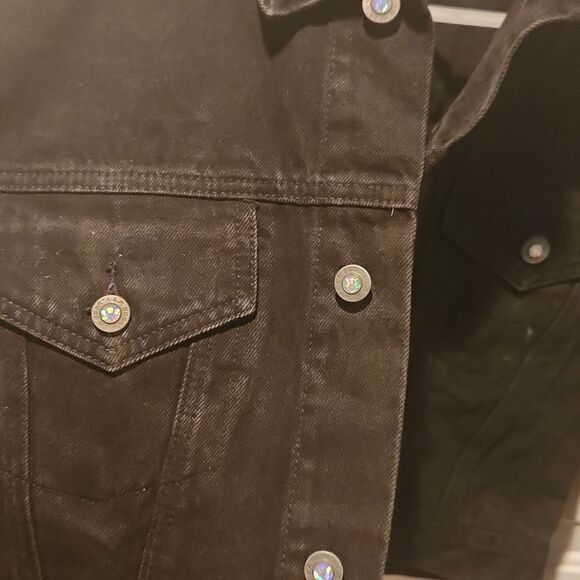 VINTAGE LA GEAR Black Denim Crop Jacket with Sequin Car Design - Picture 4 of 6